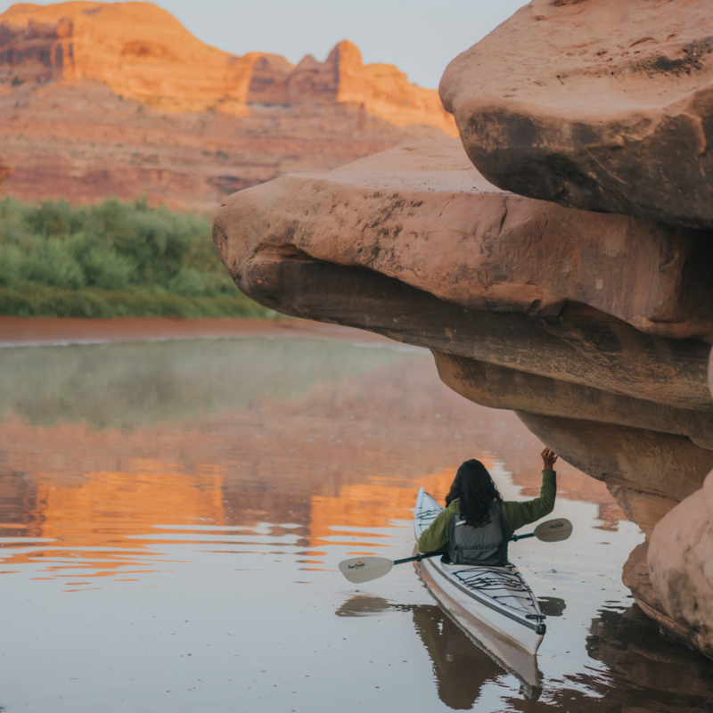 2023 Aquabound Sting Ray Hybrid Versa-Lok 2 Piece Touring Kayak Paddle-10